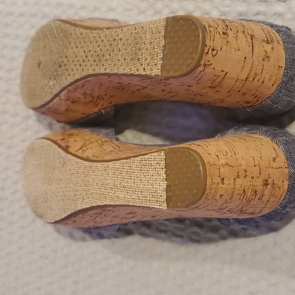 TOMS Size 8 Chambray Platform Wedge Sandals Ankle Buckle Denim (#14) - Picture 5 of 6